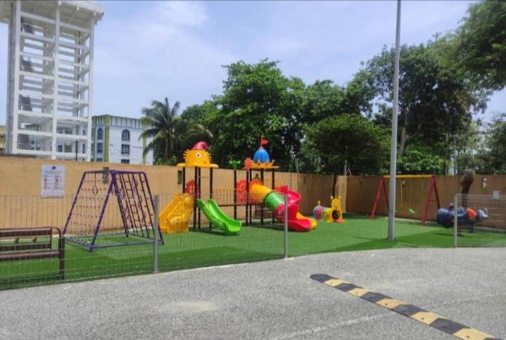 Sky Palace Kuala Terengganu Eksteriør billede